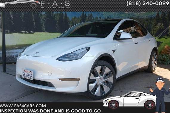 TESLA MODEL Y 2021 5YJYGDEE8MF286858 image